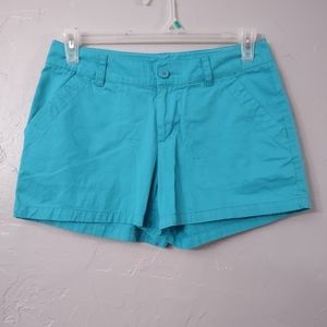 Columbia short size 8 good condition 15 inch wide